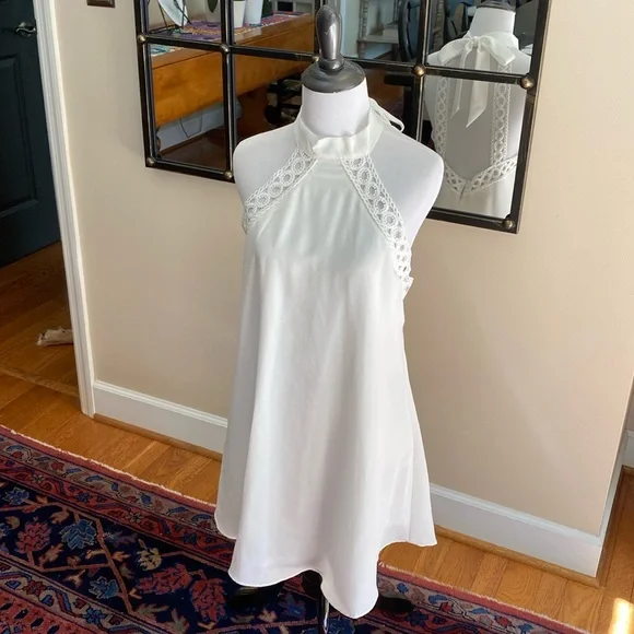 LULU’S Any Sway, Shape, or Form White Lace Halter Dress Size XS - Picture 3 of 9